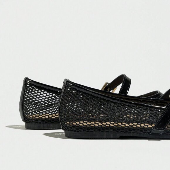 Black Elegant Women's Ballet Flats - Picture 7 of 7